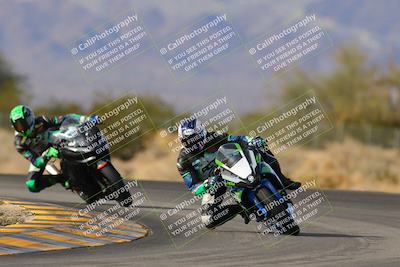 media/Dec-17-2022-SoCal Trackdays (Sat) [[224abd9271]]/Turn 7 Set 2 (1140am)/